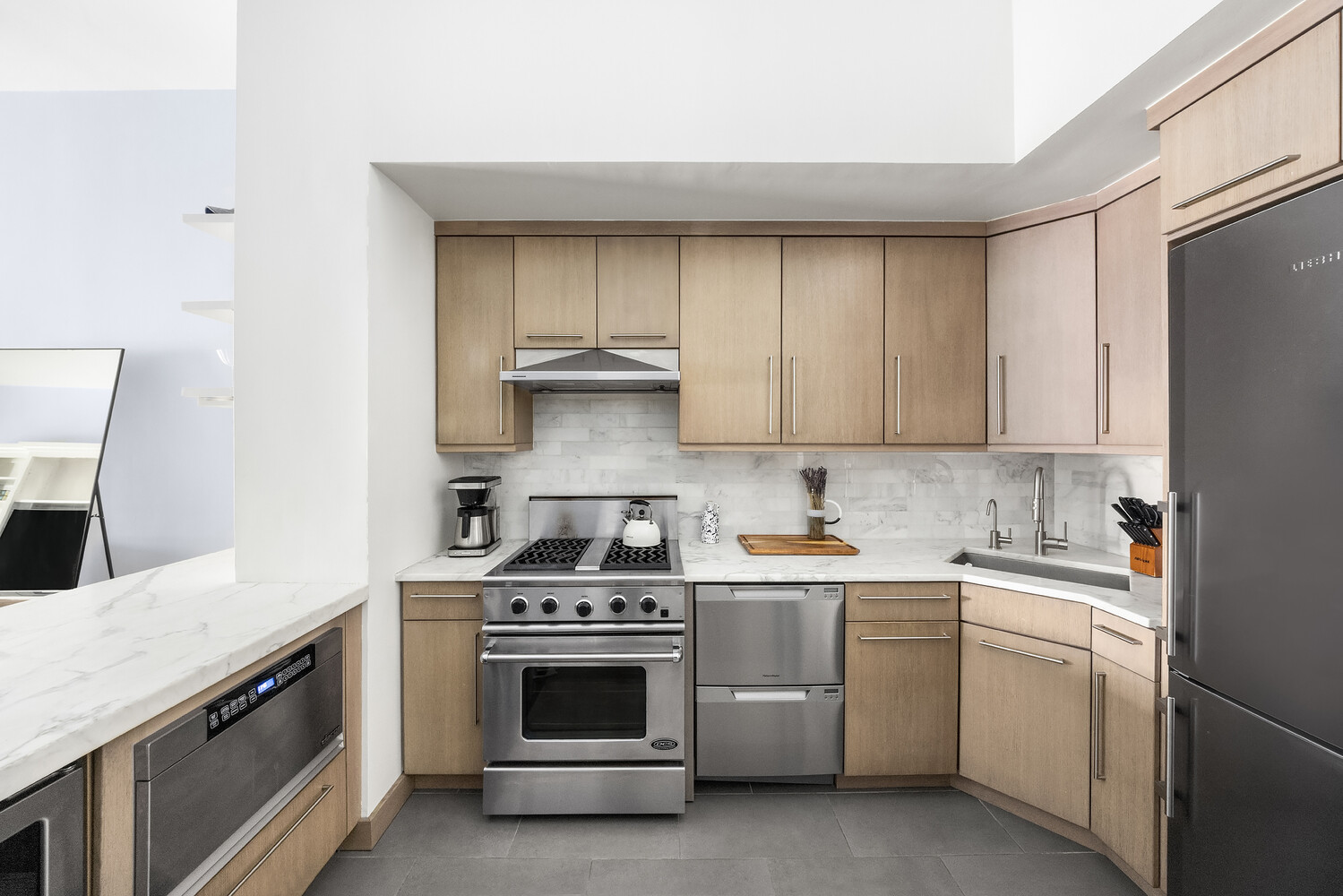 808 Broadway, Unit 3K Manhattan, NY 10003 - Photo 4 of 7