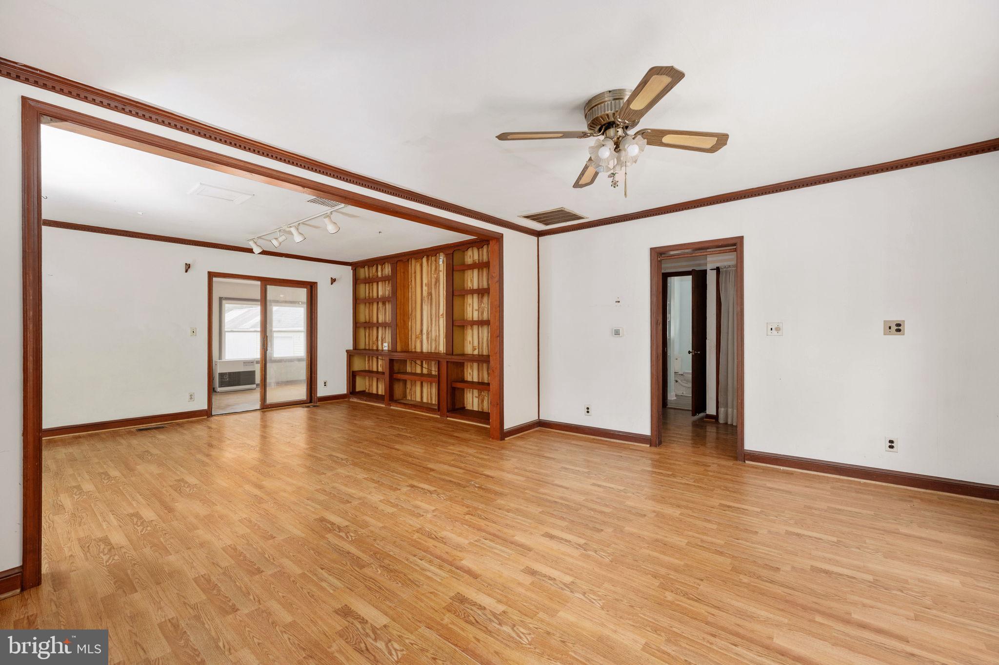 1881 Fairport Road Reedville, VA 22539 - Photo 15 of 48 Dining Room