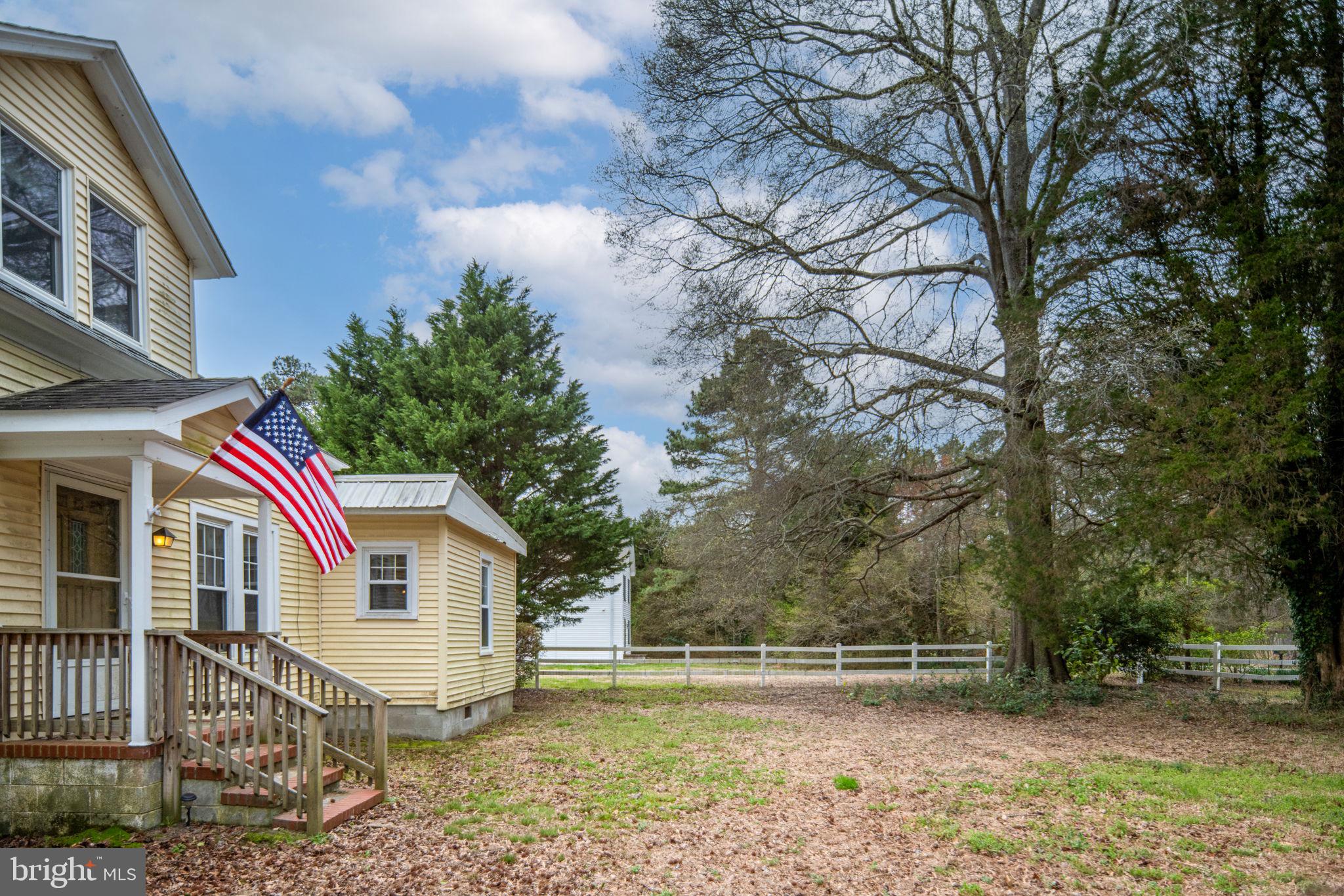 1881 Fairport Road Reedville, VA 22539 - Photo 10 of 48 Front Porch Entrance