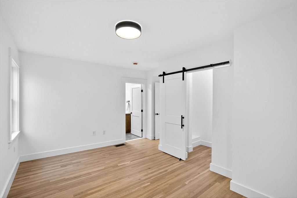 29 Laurel Street, Unit 29 Watertown, MA 02472 - Photo 15 of 25