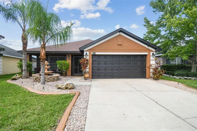 a view of house and outdoor space