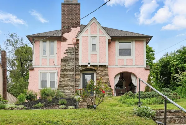 $349,000 | 130 Mary Lane, Cincinnati, OH 45217