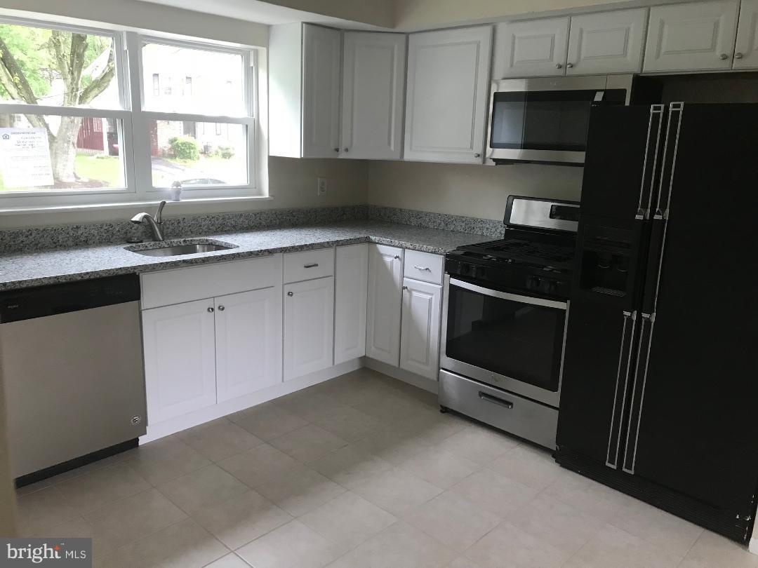 3520 Jeff Road Glenarden, MD 20706 - Photo 5 of 14 Kitchen