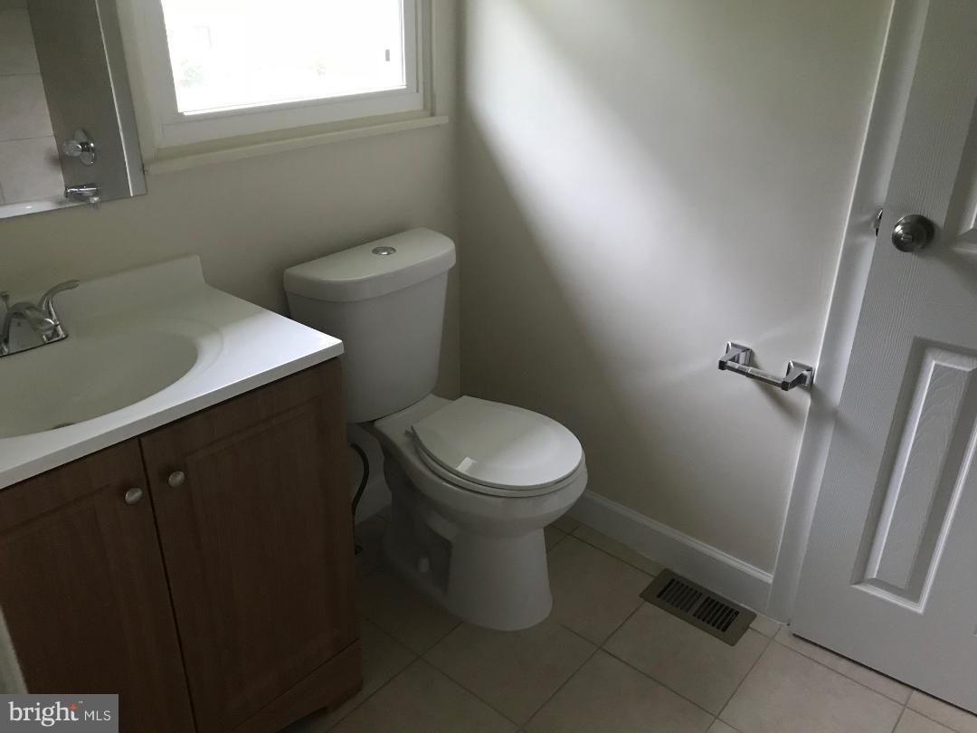 3520 Jeff Road Glenarden, MD 20706 - Photo 8 of 14 Bath