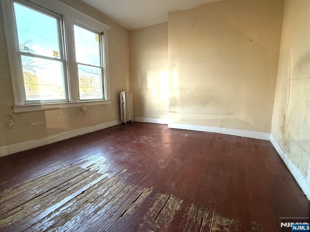 66 Scheerer Avenue Newark, NJ 07112 - Photo 16 of 24