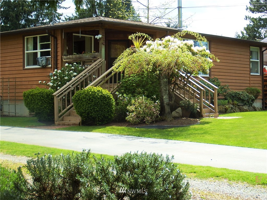 114 224th Street Southwest Bothell, WA 98021 - Photo 1 of 16