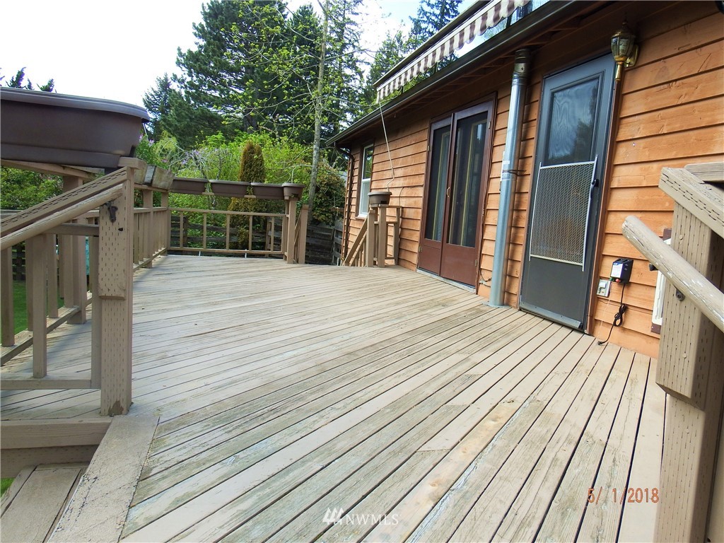 114 224th Street Southwest Bothell, WA 98021 - Photo 11 of 16