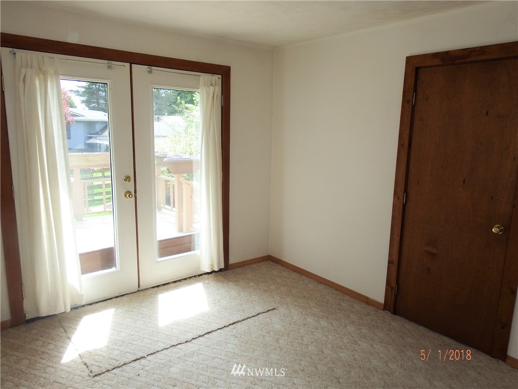 114 224th Street Southwest Bothell, WA 98021 - Photo 6 of 16