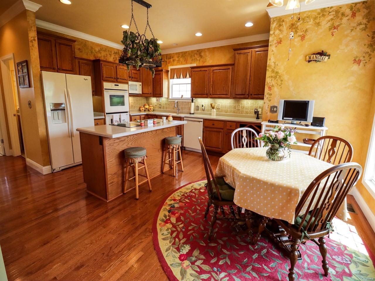 1338 Wagon Creek Road Creal Springs, IL 62922 - Photo 21 of 45