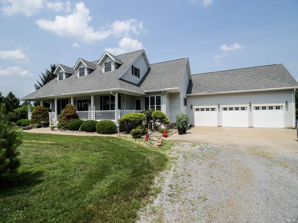 1338 Wagon Creek Road Creal Springs, IL 62922 - Photo 5 of 45