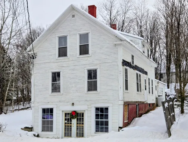 $164,000 | 12 Depot Street, Kingfield, ME 04947