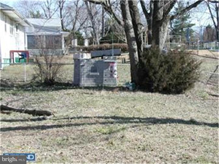 601 Hamilton Road Deptford, NJ 08090 - Photo 15 of 18 Gallery Image 15