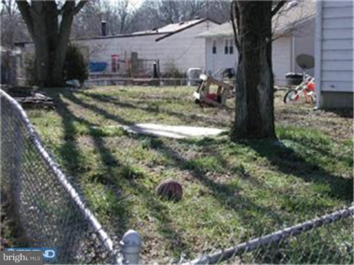 601 Hamilton Road Deptford, NJ 08090 - Photo 16 of 18 Gallery Image 16