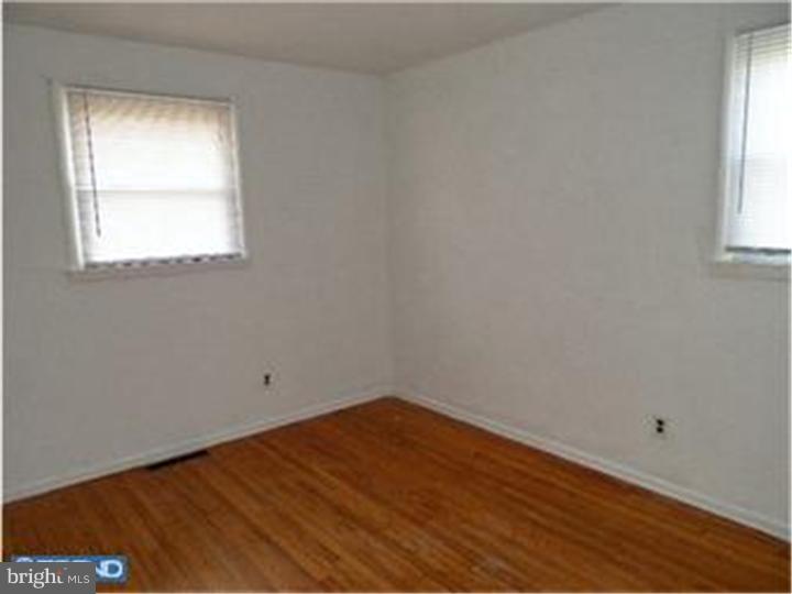 601 Hamilton Road Deptford, NJ 08090 - Photo 8 of 18 Gallery Image 8
