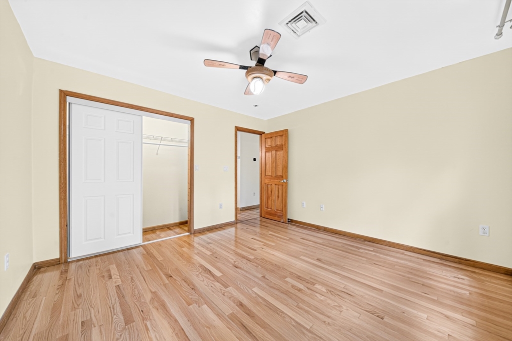 35 Brentwood Road Woburn, MA 01801 - Photo 30 of 42