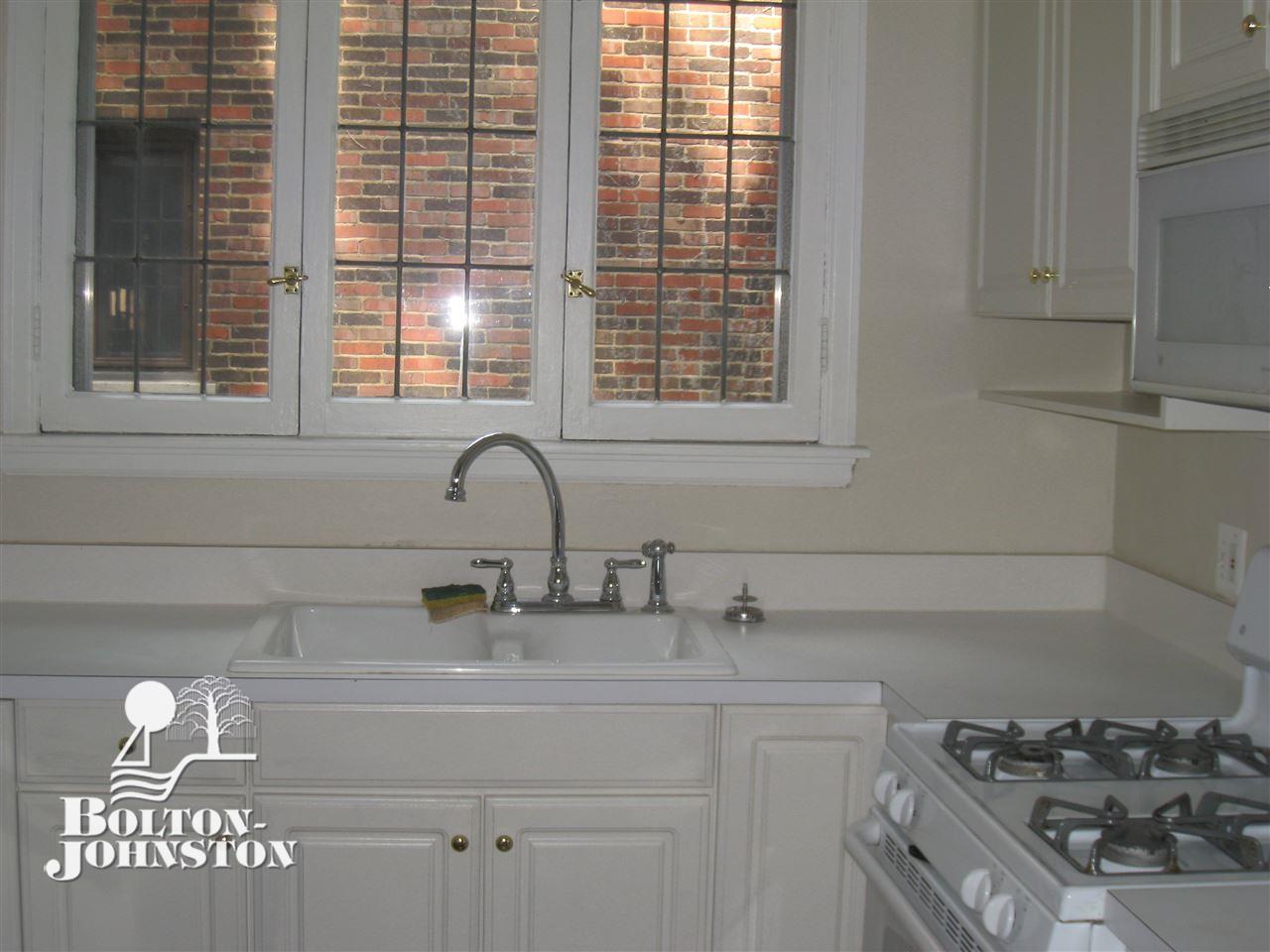 480 Neff Road Grosse Pointe, MI 48230 - Photo 10 of 33
