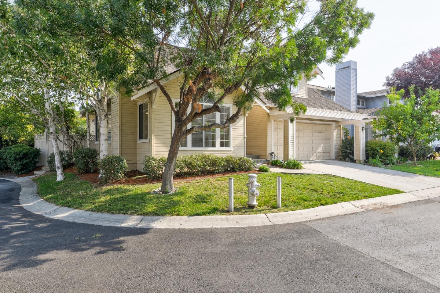 305 Windmill Park Lane Mountain View, CA 94043 - Photo 1 of 28 front view of house with a yard