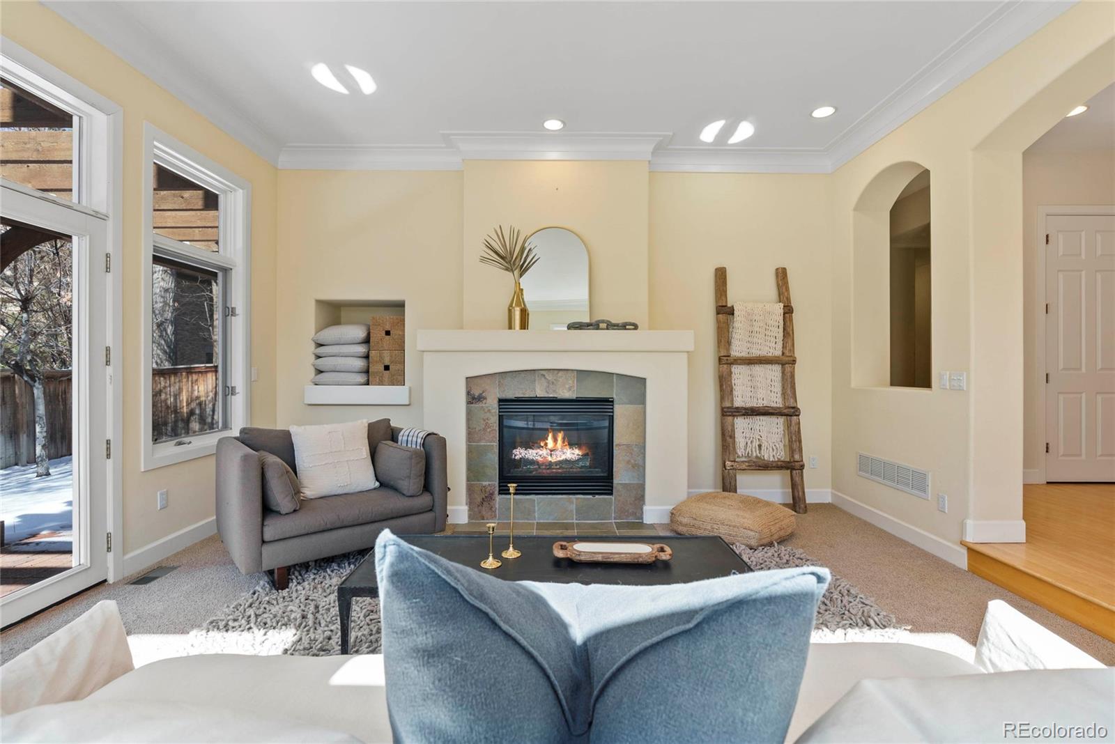 2606 Cherry Creek S Drive Denver, CO 80209 - Photo 4 of 31