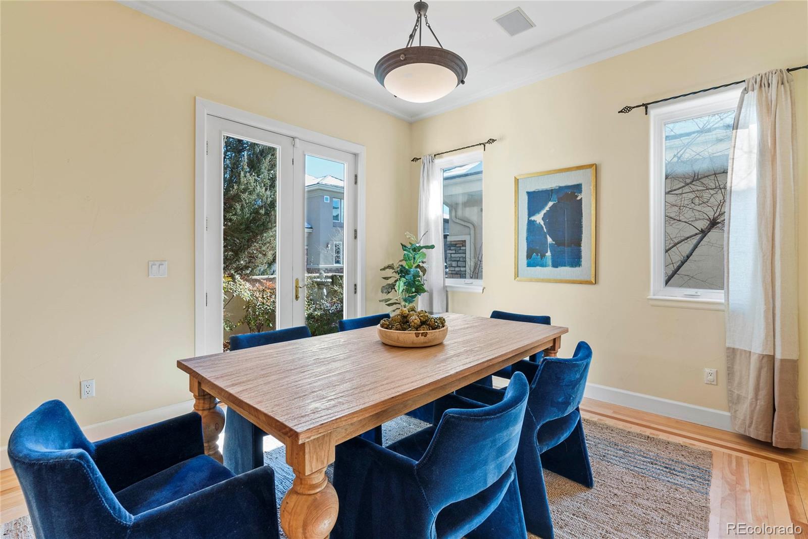 2606 Cherry Creek S Drive Denver, CO 80209 - Photo 10 of 31