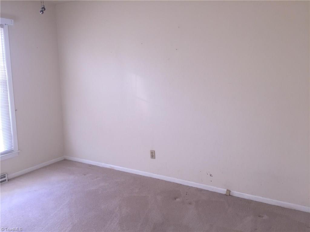2208 Timberlake Avenue High Point, NC 27265 - Photo 9 of 18 Bedroom