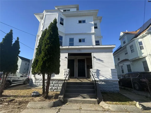 $850,000 | 171 Reynolds Avenue, Providence, RI 02905