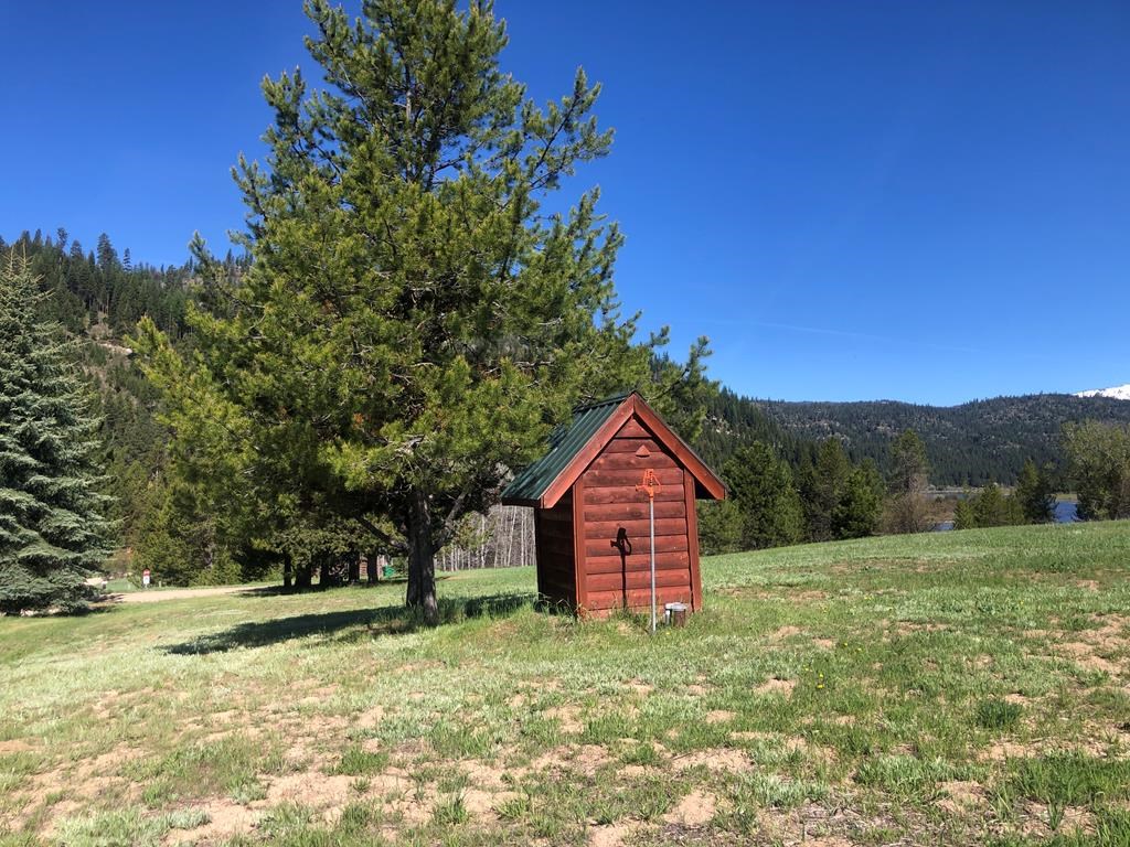 9606 Packer John Road Smiths Ferry, ID 83611 - Photo 36 of 41 Well house