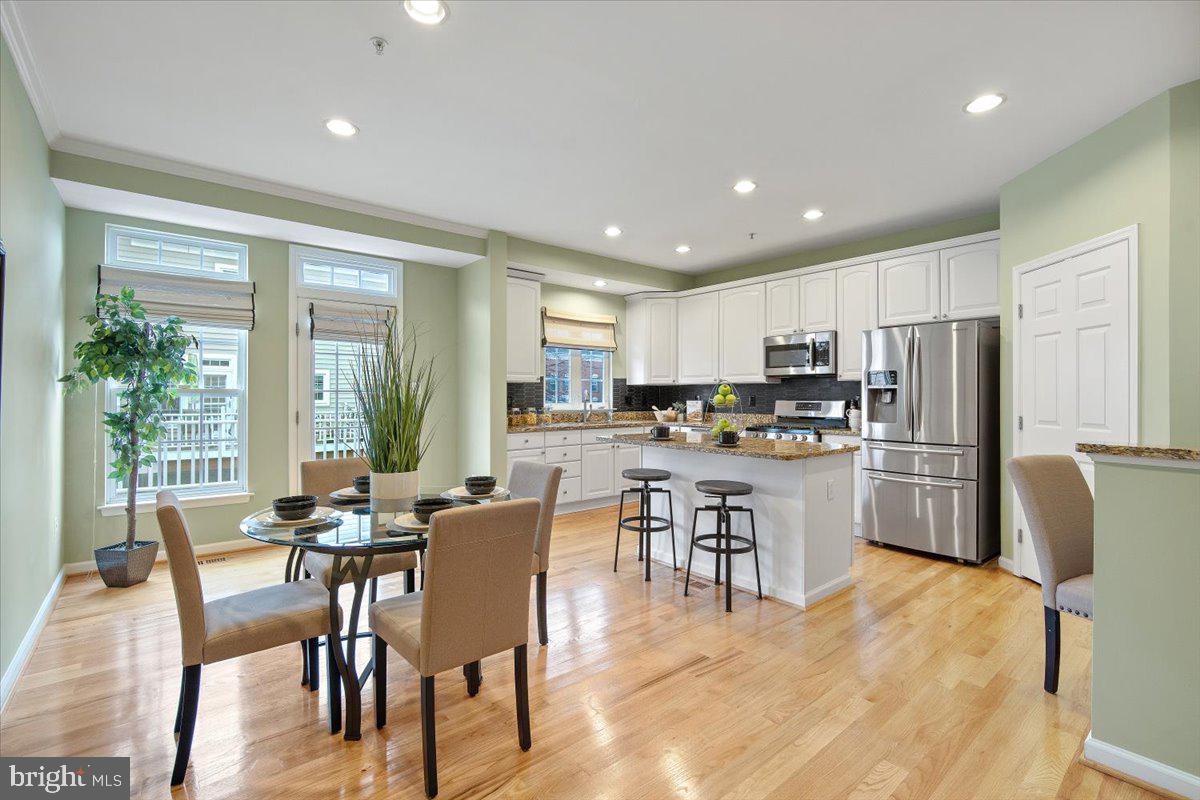 607 Gatestone Street Gaithersburg, MD 20878 - Photo 11 of 31