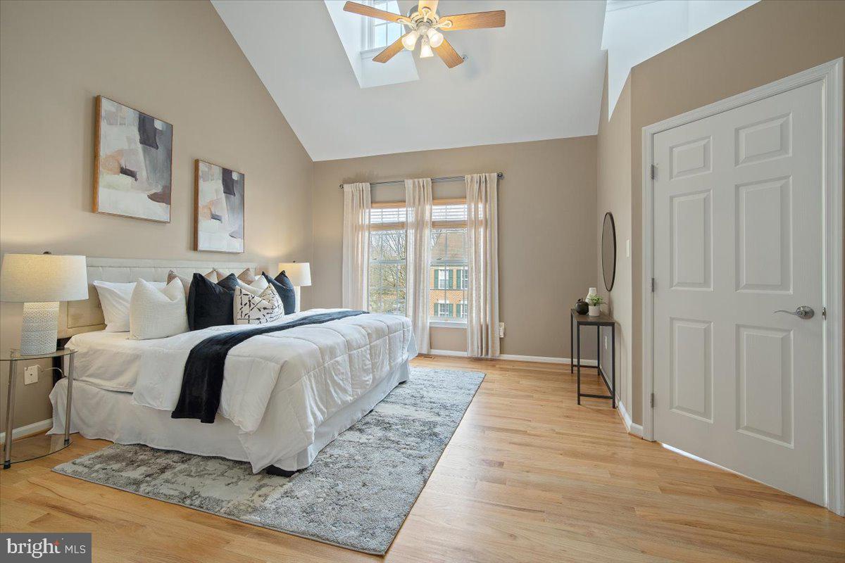 607 Gatestone Street Gaithersburg, MD 20878 - Photo 18 of 31 Skylights and Ceiling Fan