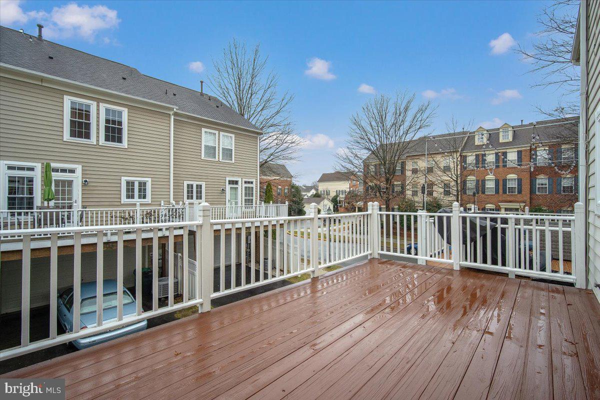 607 Gatestone Street Gaithersburg, MD 20878 - Photo 28 of 31 Back Deck