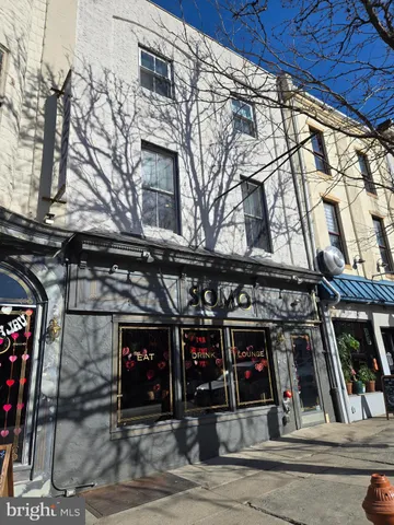 $2,300 | 4309 Main Street, Unit 2, Philadelphia, PA 19127