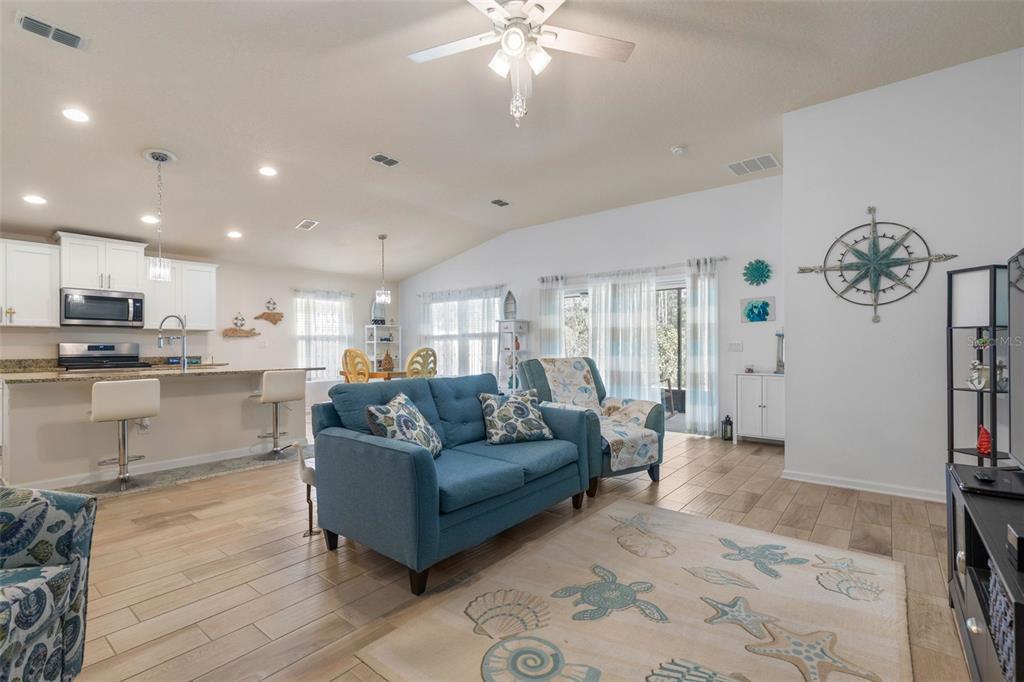 35 Birdie Way Bunnell, FL 32110 - Photo 4 of 32