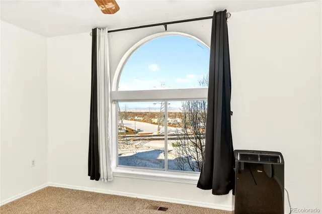 $2,250 | 18929 East Warren Circle, Unit C205, Aurora, CO 80013