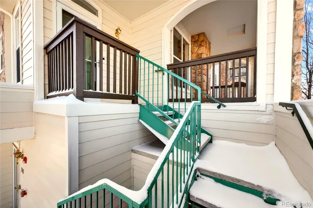 $2,300 | 18929 East Warren Circle, Unit C205, Aurora, CO 80013