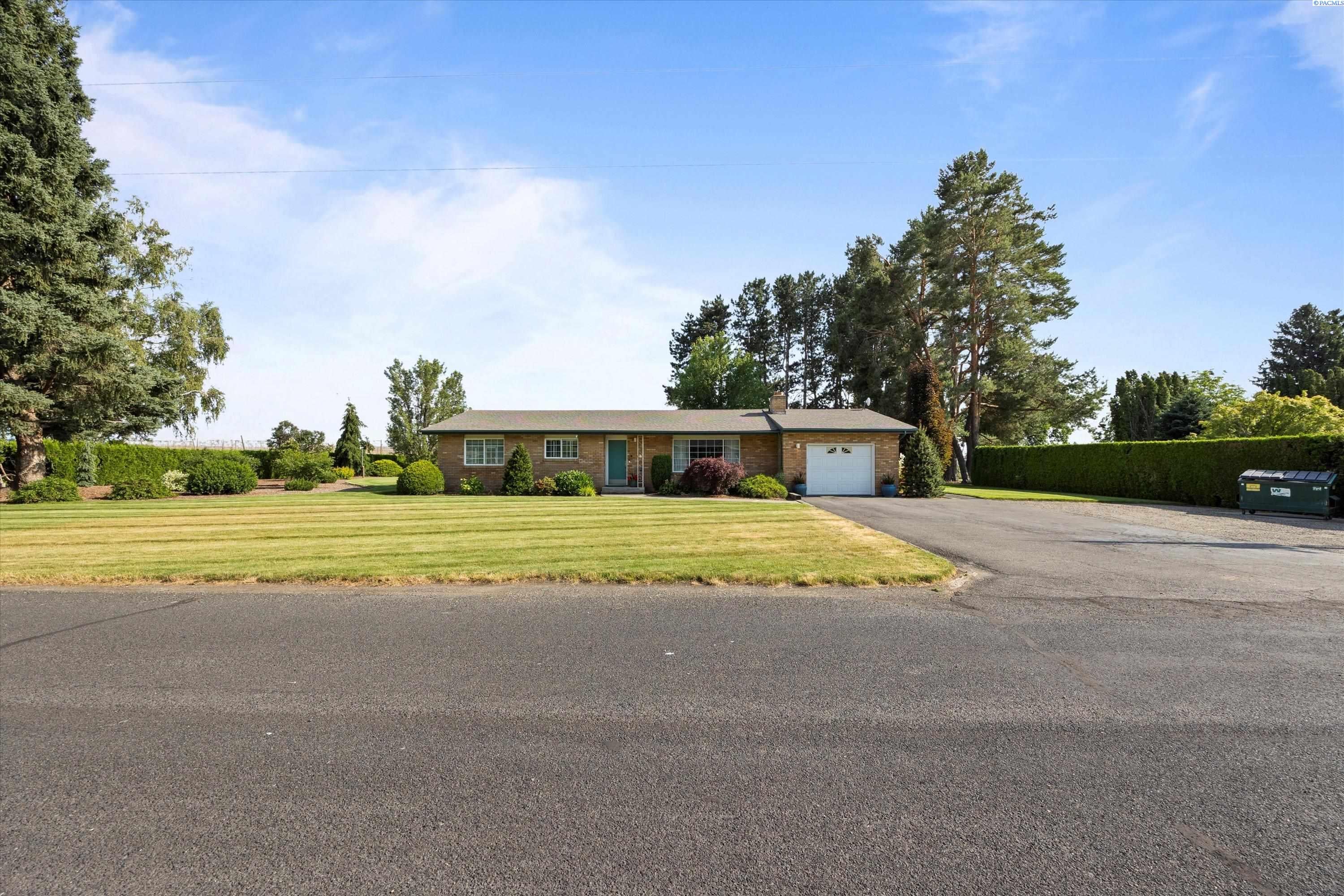 180001 Robertson Road Grandview, WA 98930 - Photo 2 of 47 Gallery Image 2