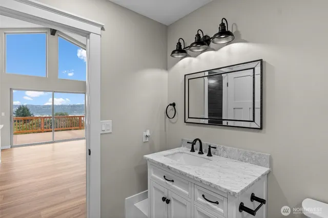 $924,500 | 1268 Pilchuck Drive Fi, Fox Island, WA 98333