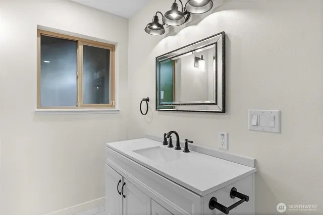 $924,500 | 1268 Pilchuck Drive Fi, Fox Island, WA 98333