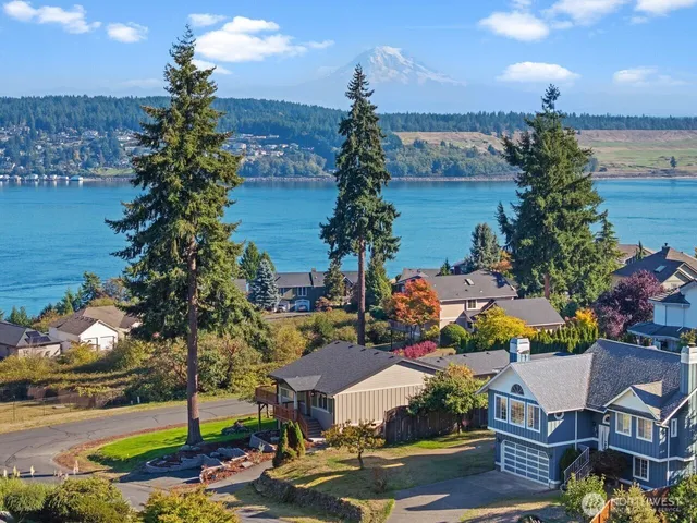 $924,500 | 1268 Pilchuck Drive Fi, Fox Island, WA 98333