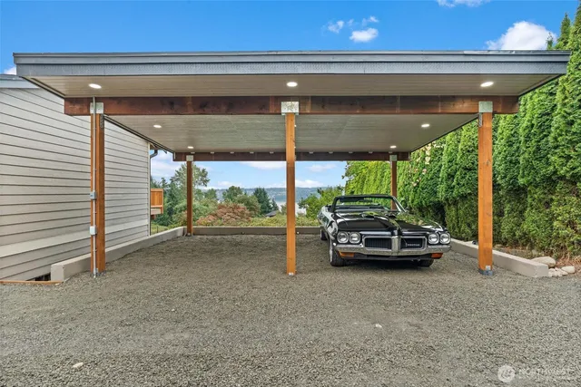 $924,500 | 1268 Pilchuck Drive Fi, Fox Island, WA 98333