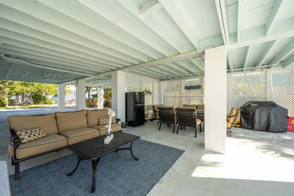$5,500 | 24 Beach Drive, Key West, FL 33040