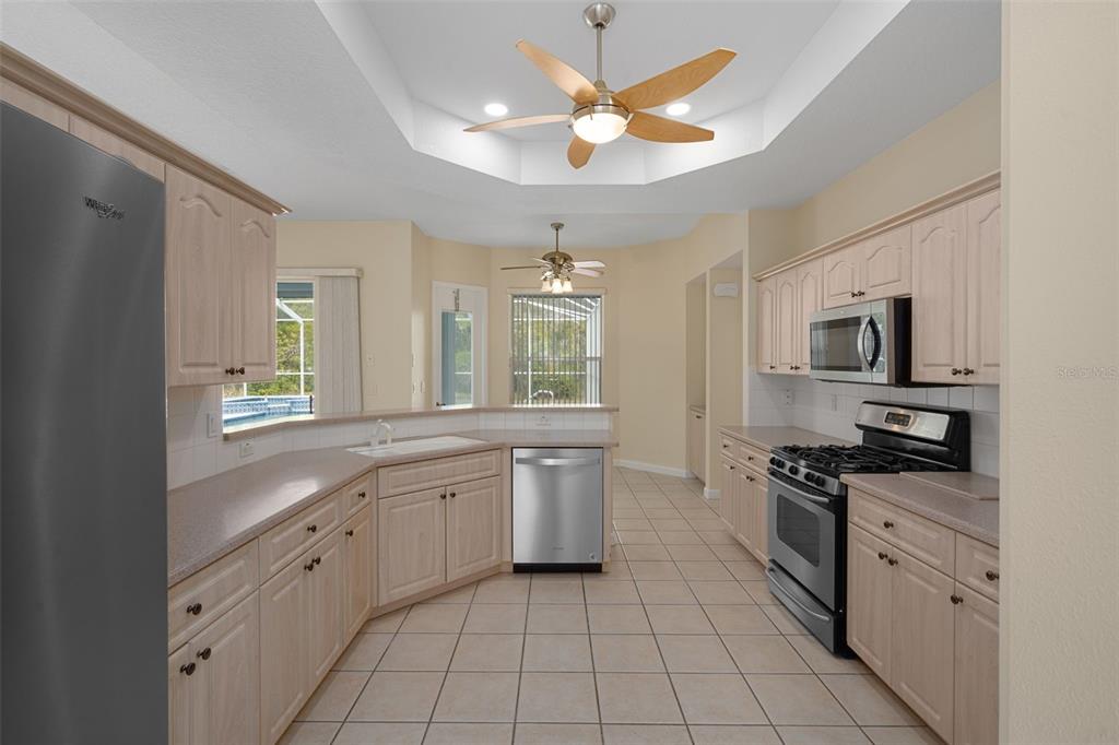 12265 Fulmar Road Weeki Wachee, FL 34614 - Photo 12 of 55