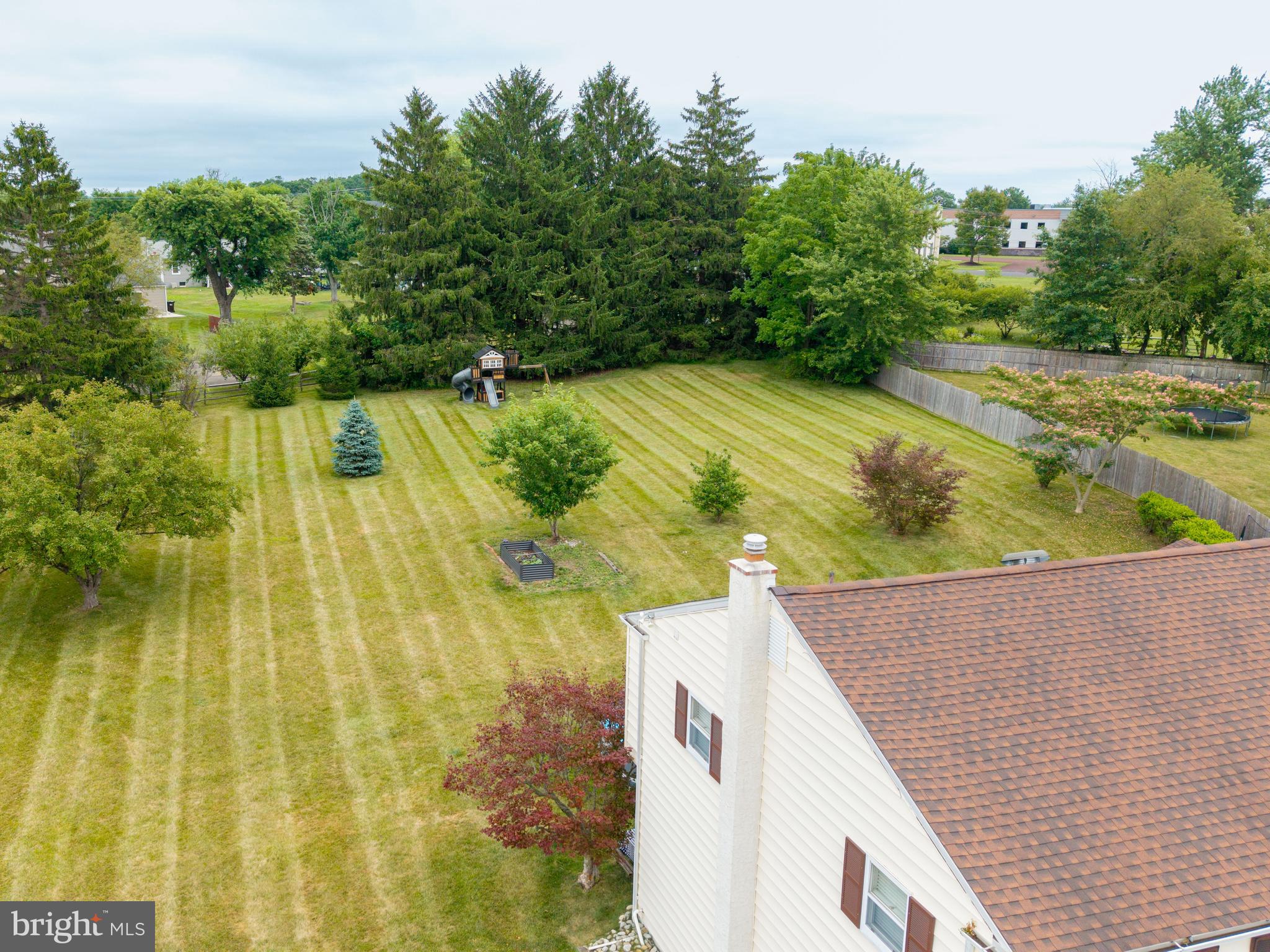 284 Manor Road Harleysville, PA 19438 - Photo 6 of 61