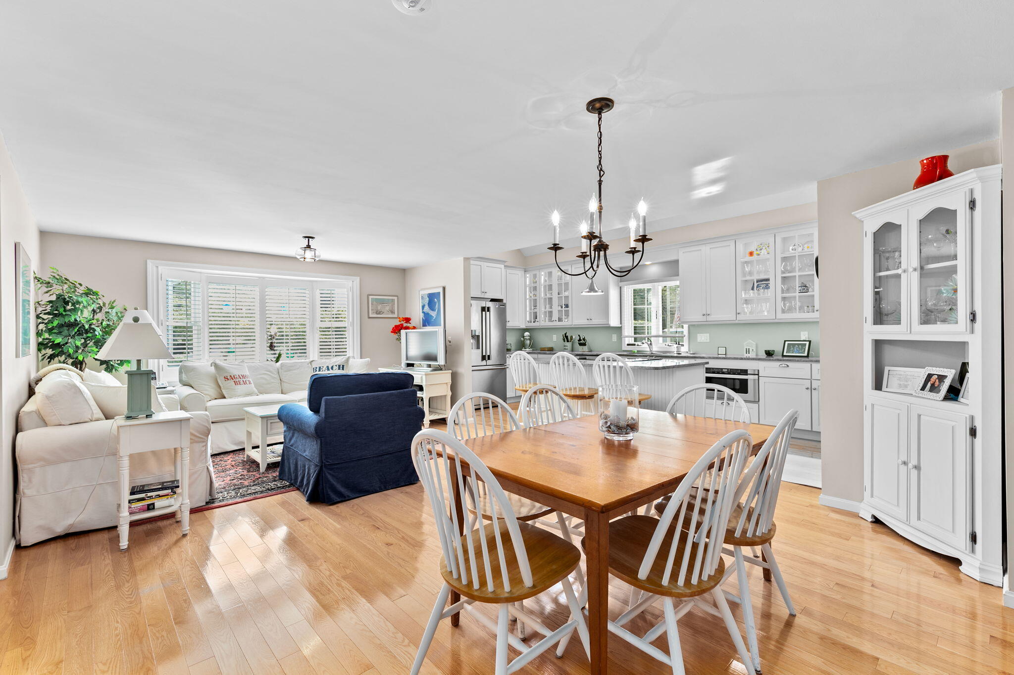 29 Carver Road Sagamore Beach, MA 02562 - Photo 18 of 46 Dining