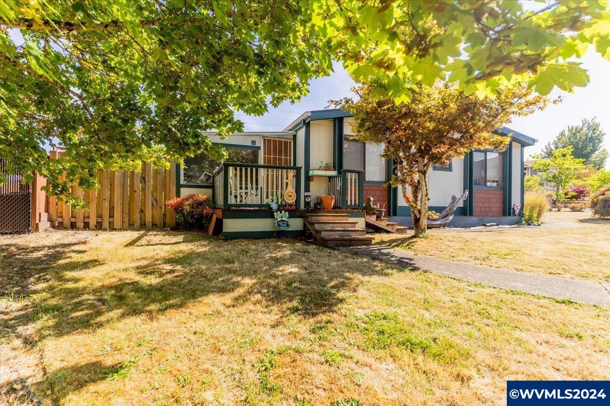 1602 Northeast Riverside Drive, Unit 32 McMinnville, OR 97128 - Photo 6 of 46