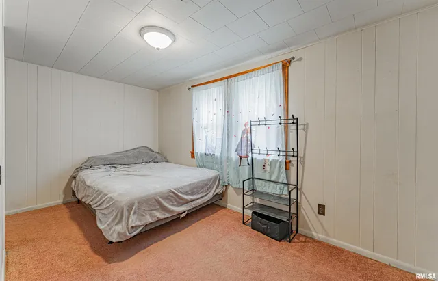 $85,000 | 915 Peoria Street, Lincoln, IL 62656