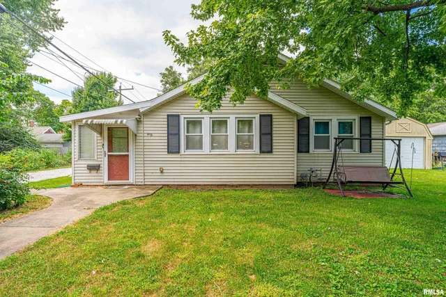 $85,000 | 915 Peoria Street, Lincoln, IL 62656