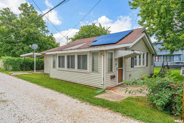 $85,000 | 915 Peoria Street, Lincoln, IL 62656