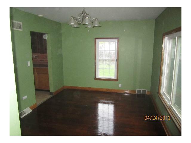 193 South James Road Columbus, OH 43213 - Photo 6 of 11