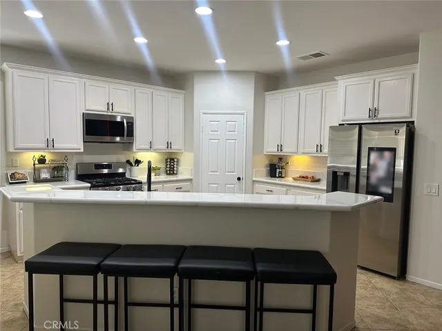 $434,900 | 11843 Broad Oak Court, Adelanto, CA 92301