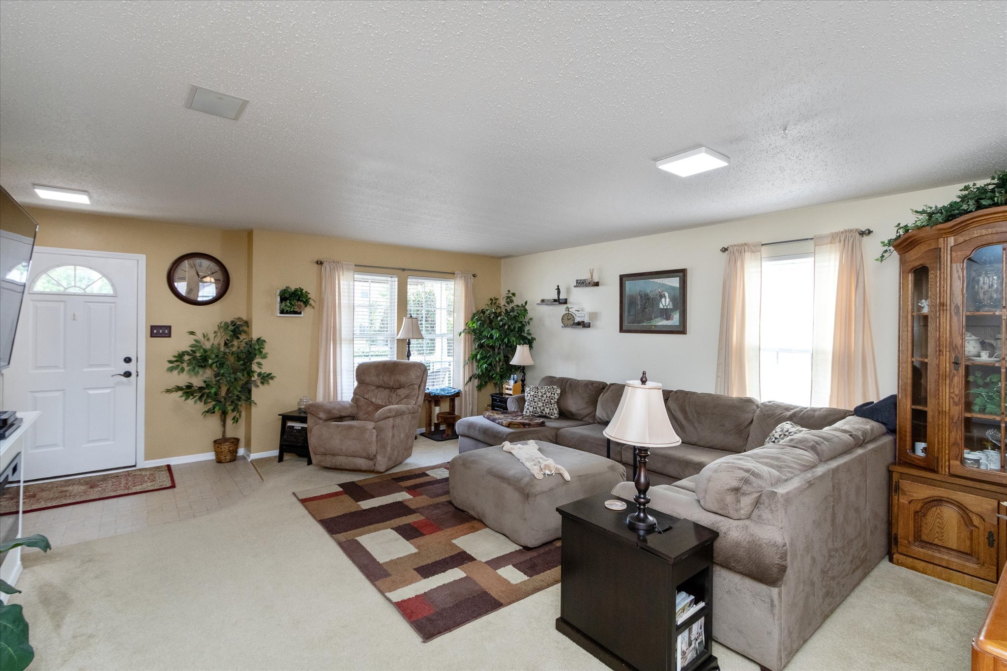 9272 West Reflection Court Pendleton, IN 46064 - Photo 3 of 30 Gallery Image 3