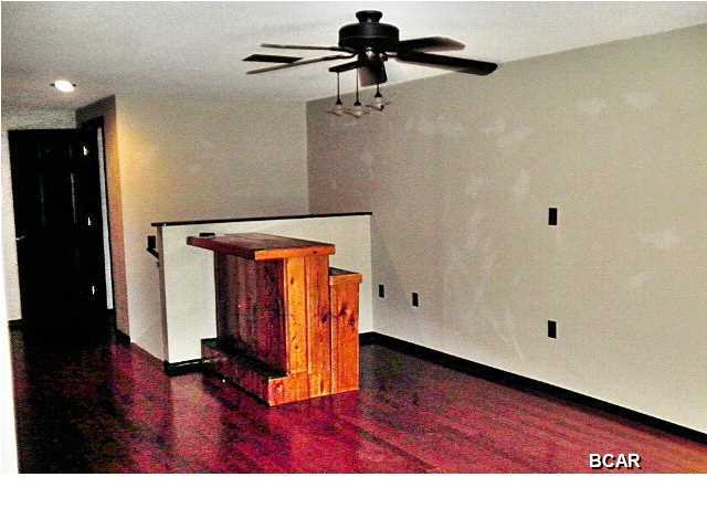 993 Carlisle Road Chipley, FL 32428 - Photo 4 of 25 Gallery Image 4